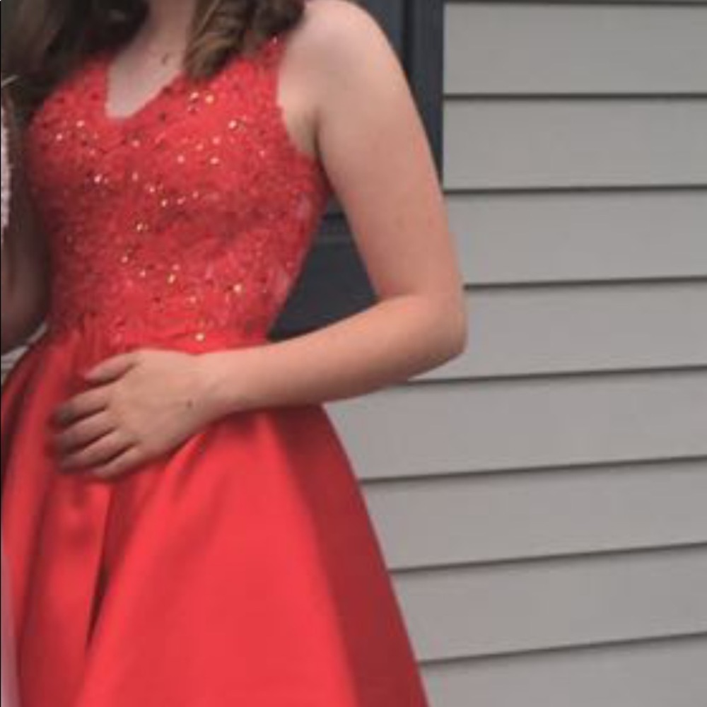 Cute homecoming dress!